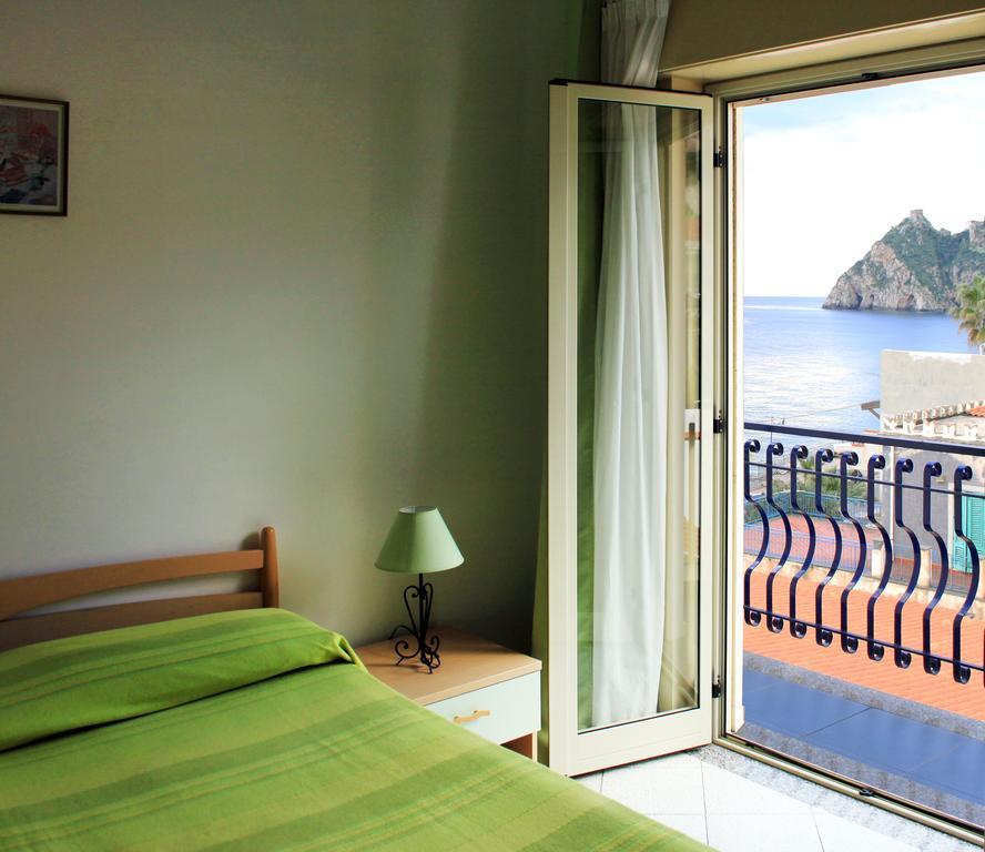SantʼAlessio Siculo Hotel Pagano المظهر الخارجي الصورة